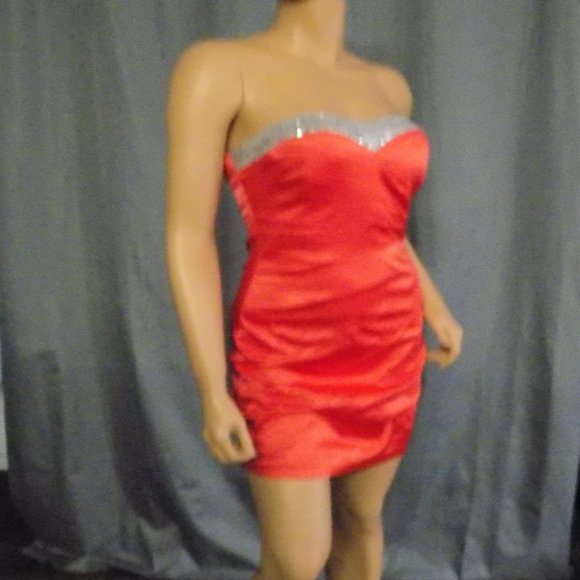 B.SMART Sexy Orange With silver Sequin Dress. - Picture 4 of 5